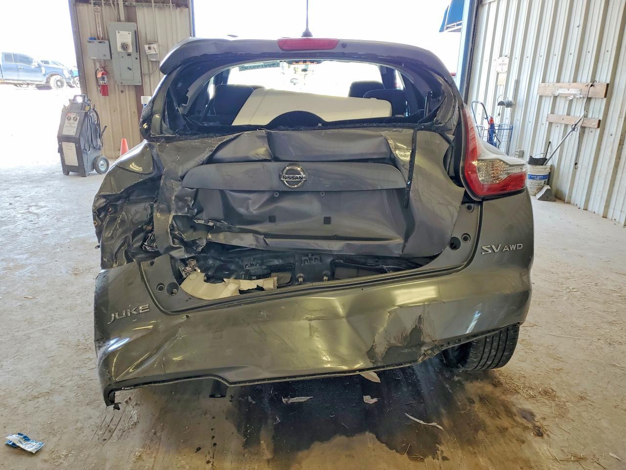 2015 NISSAN Juke