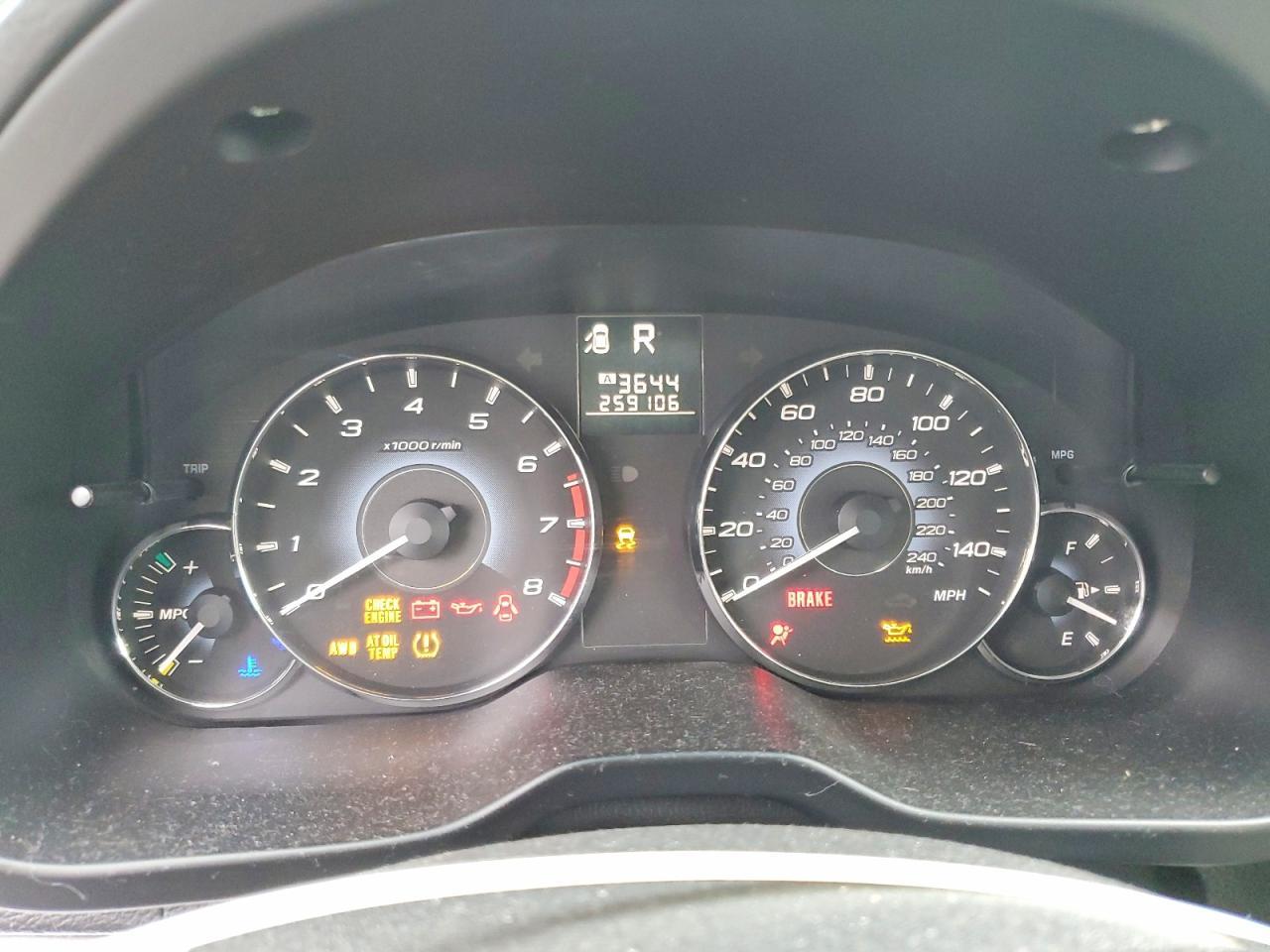 2010 SUBARU Legacy