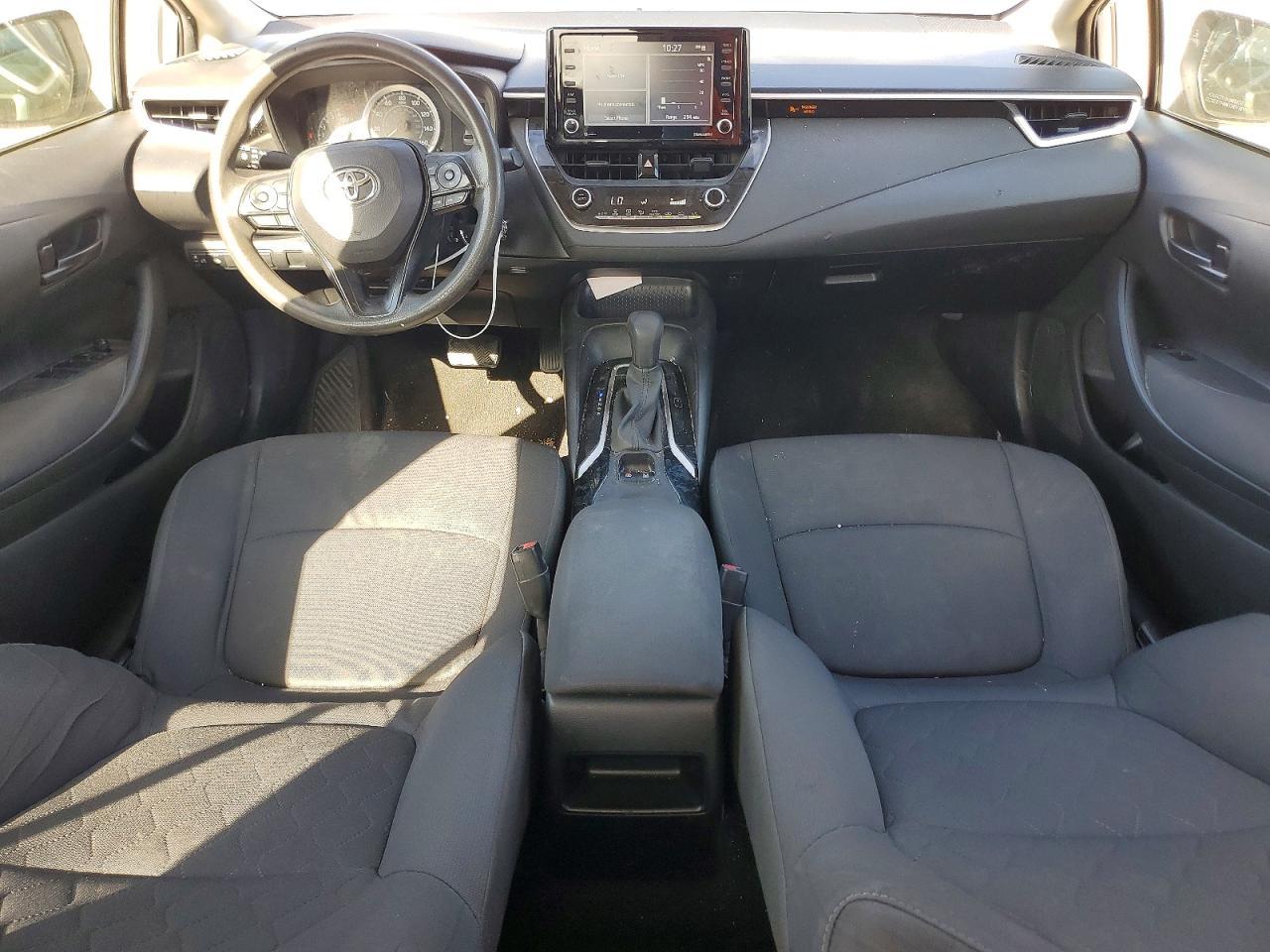 2022 TOYOTA COROLLA