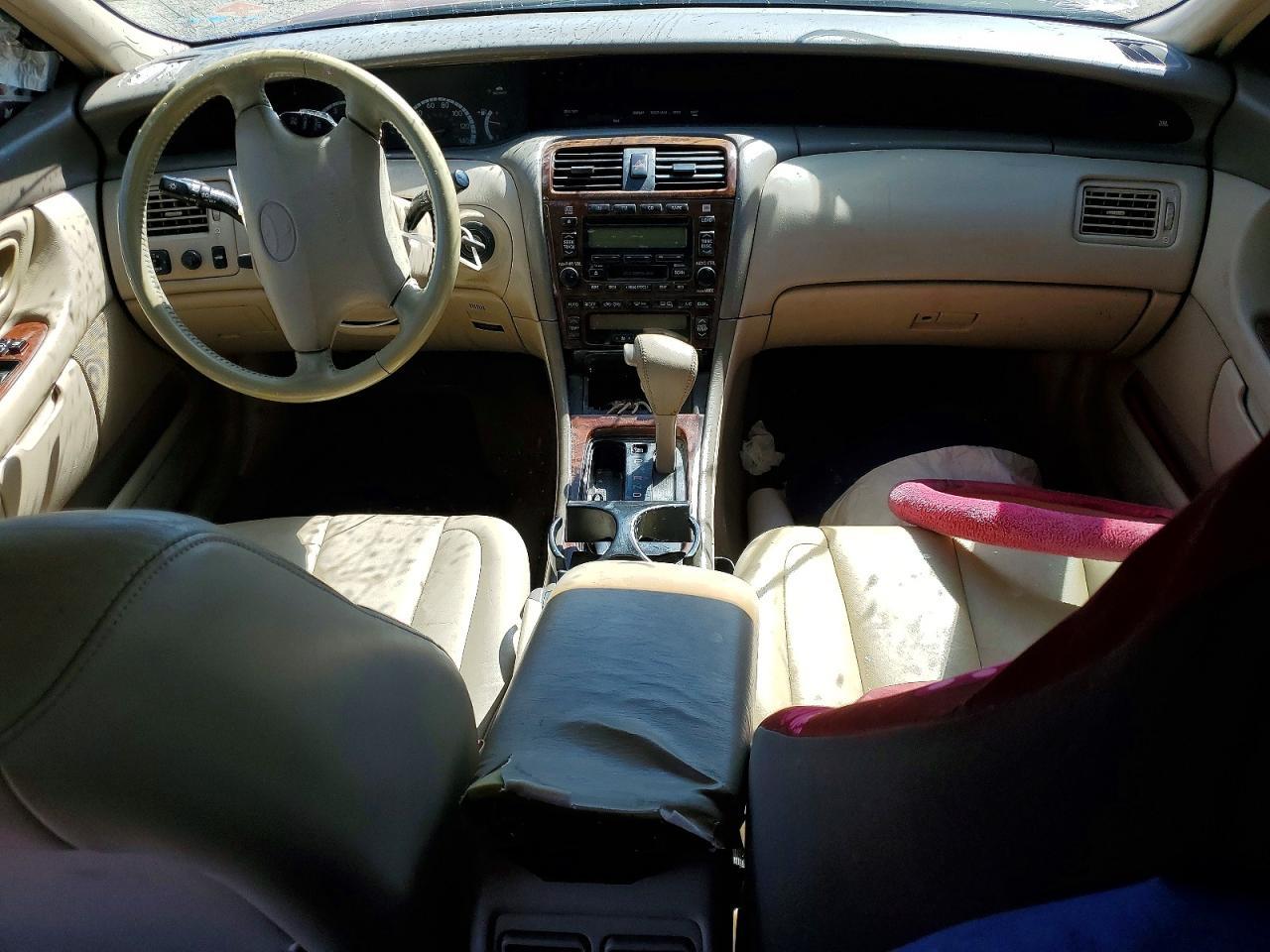 2001 TOYOTA Avalon