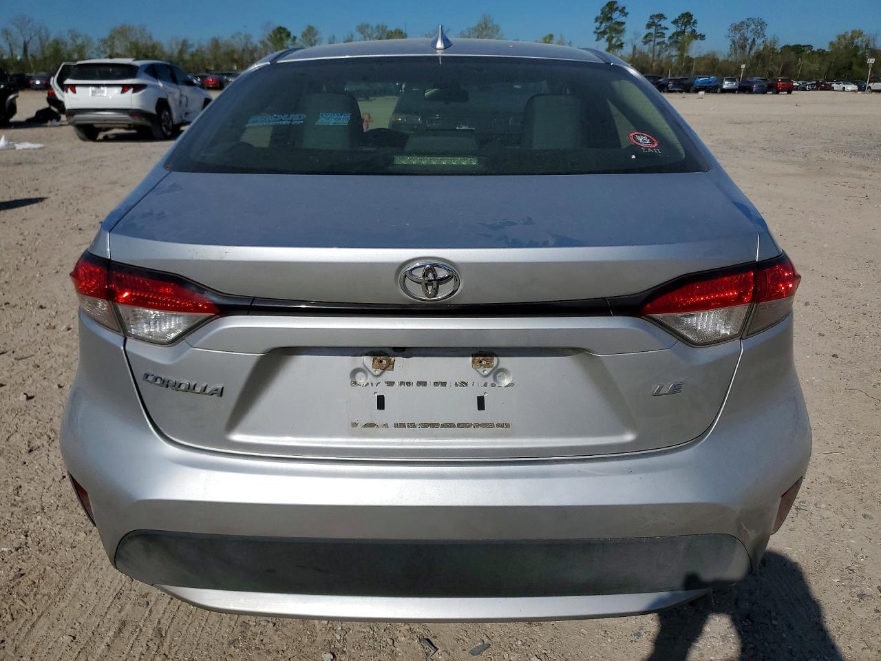 2022 TOYOTA COROLLA