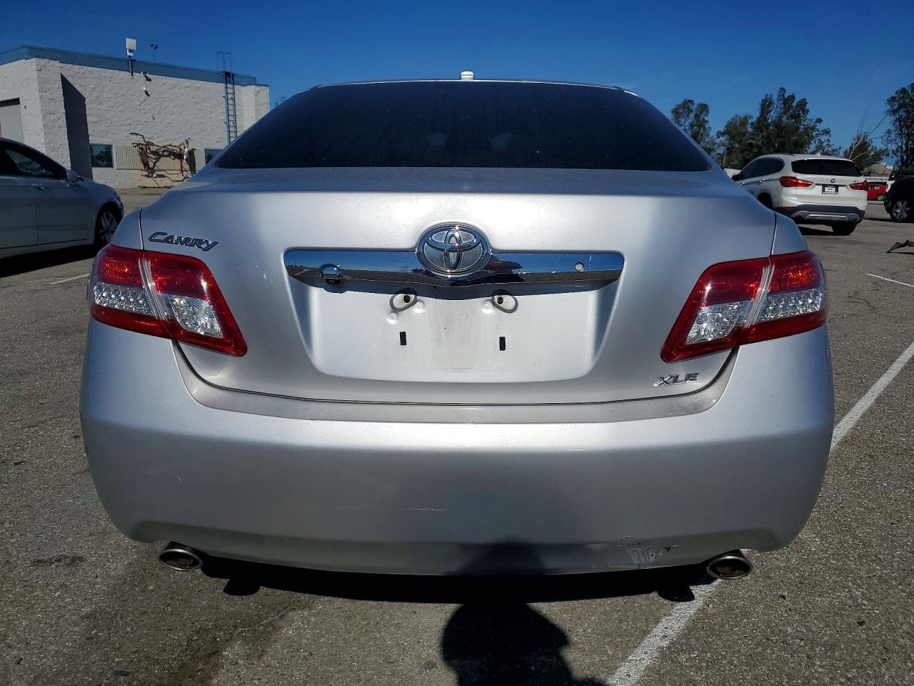 2011 TOYOTA CAMRY