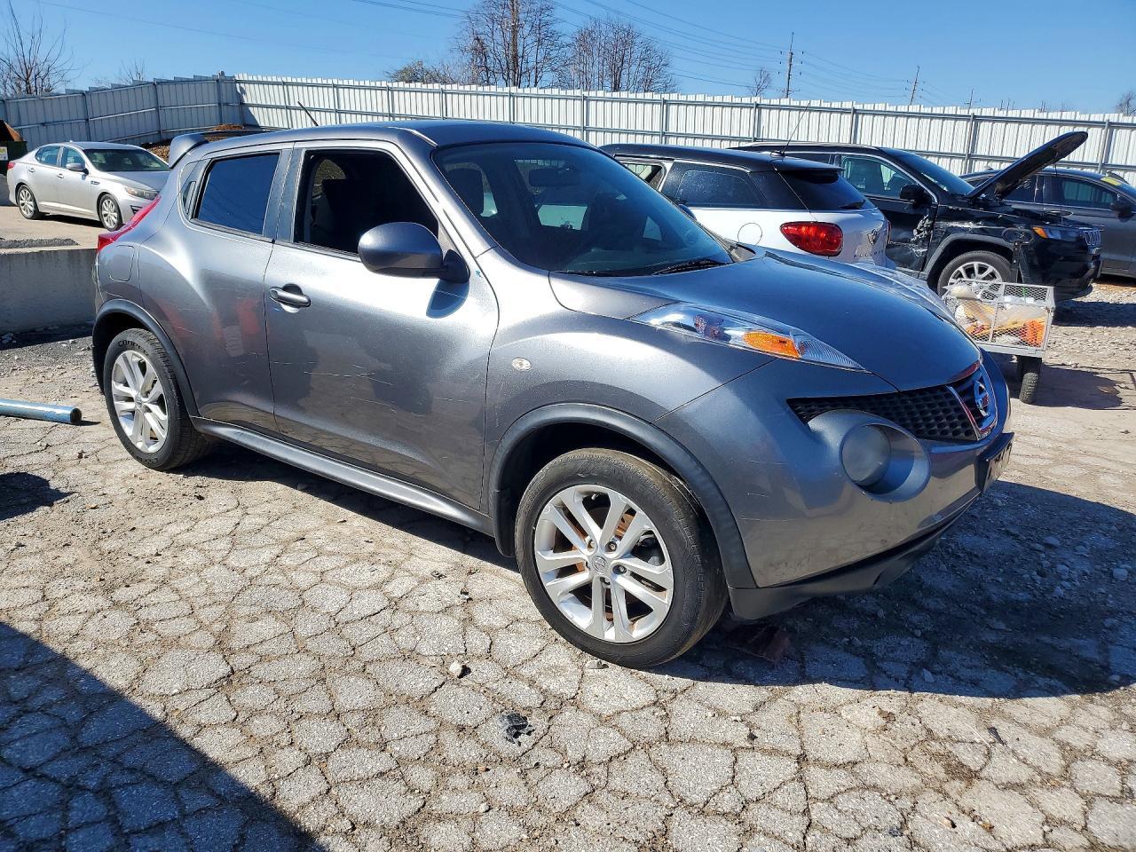 2014 NISSAN Juke