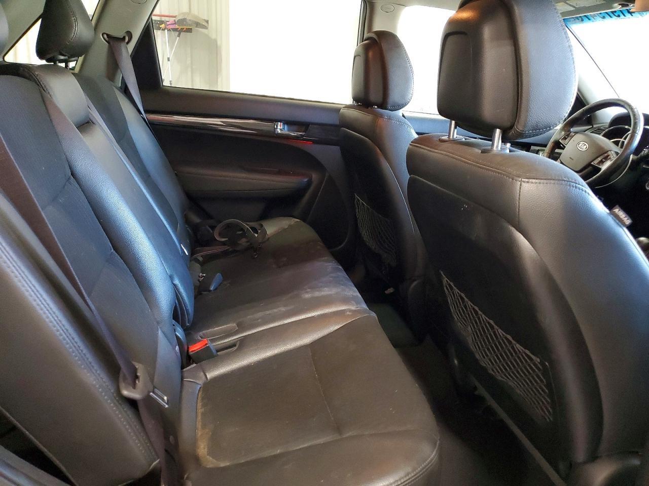 2012 KIA SORENTO