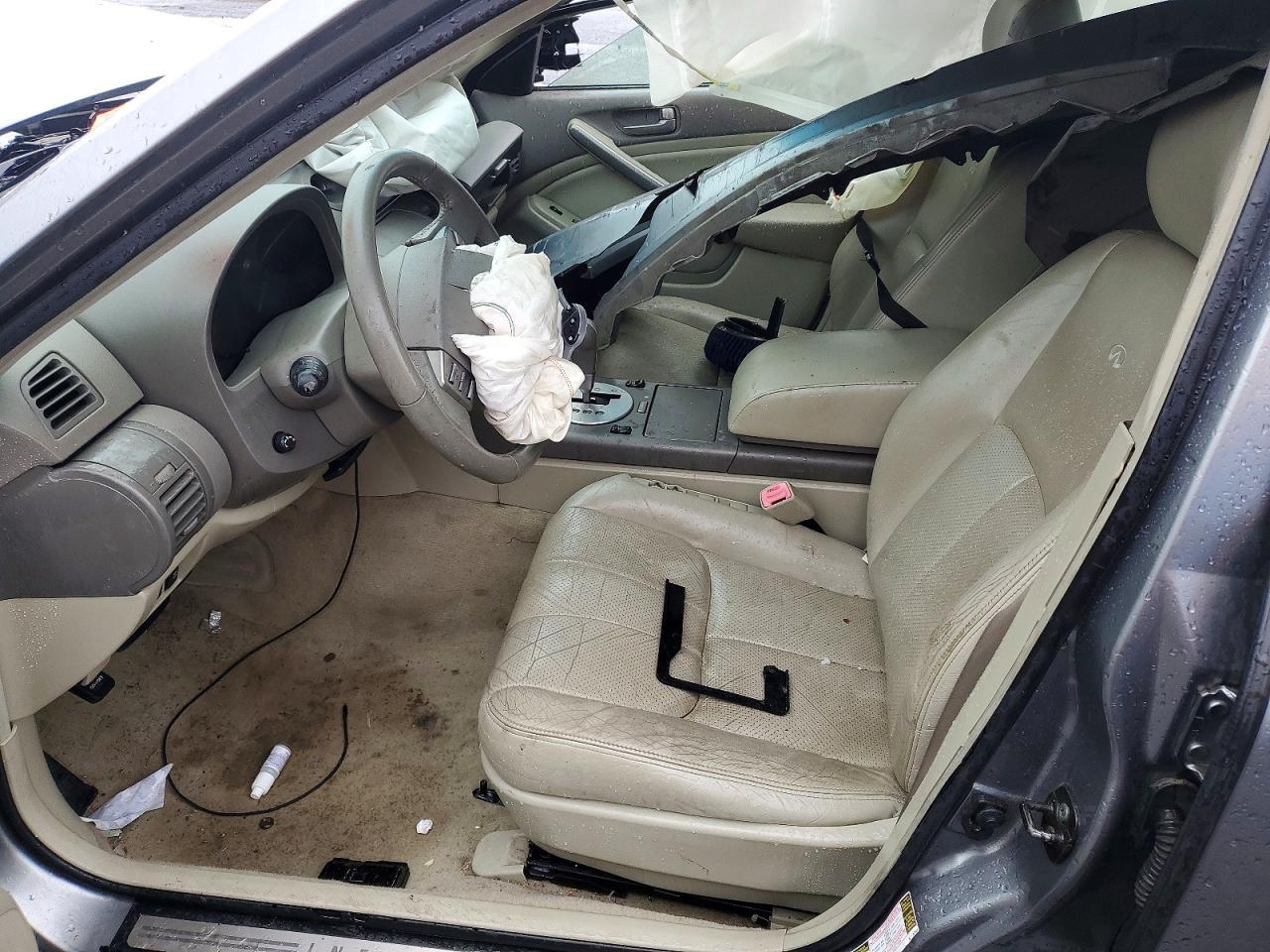 2004 INFINITI G35