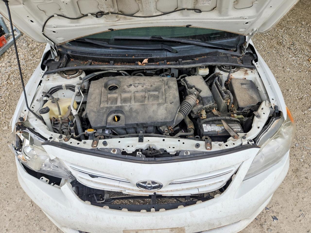 2013 TOYOTA COROLLA