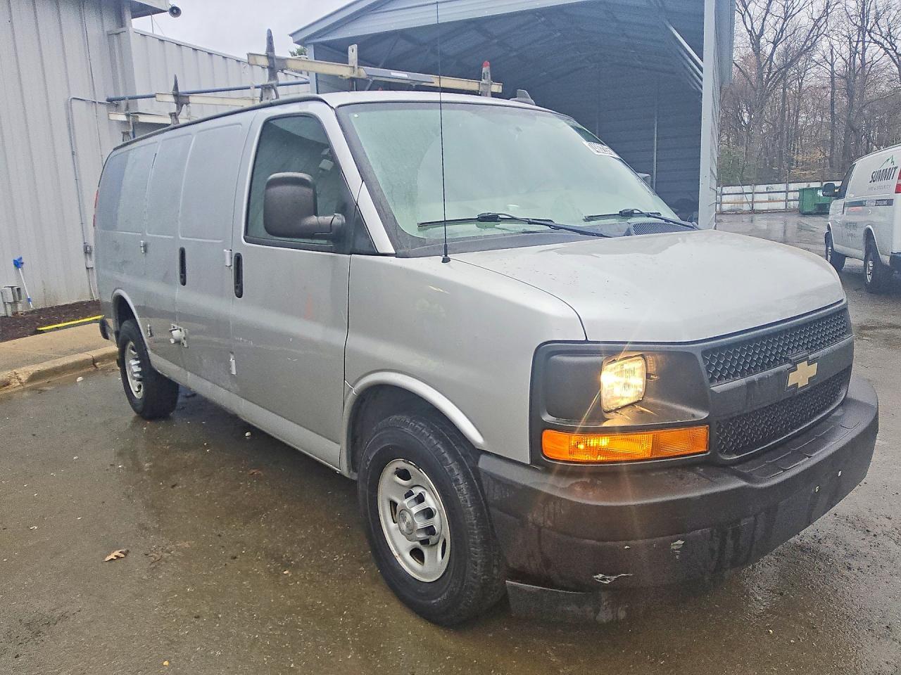2017 CHEVROLET EXPRESS 2500