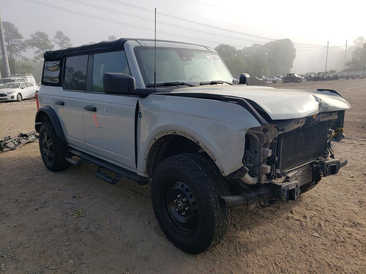 2021 FORD Bronco