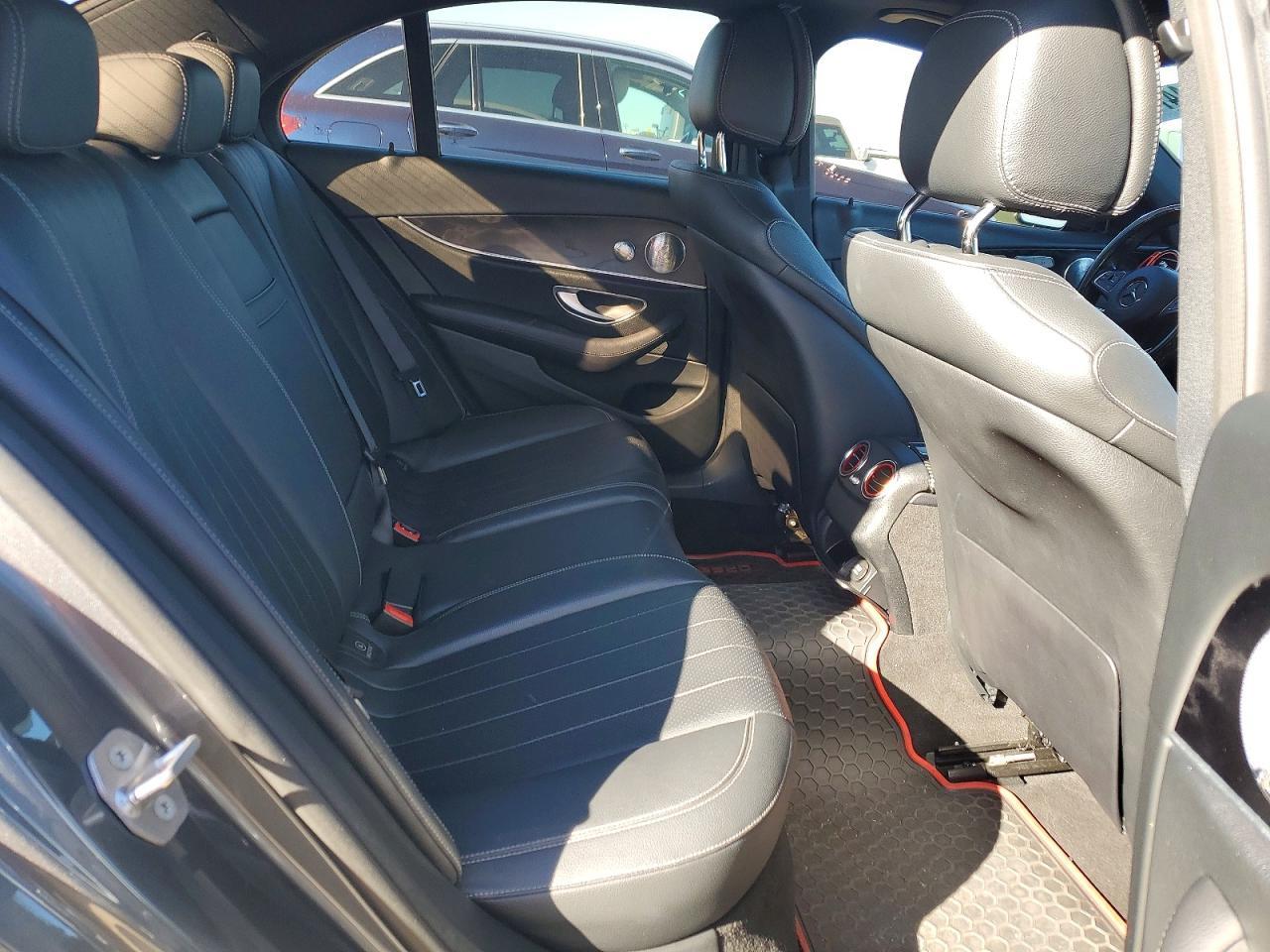 2017 MERCEDES-BENZ E-Class