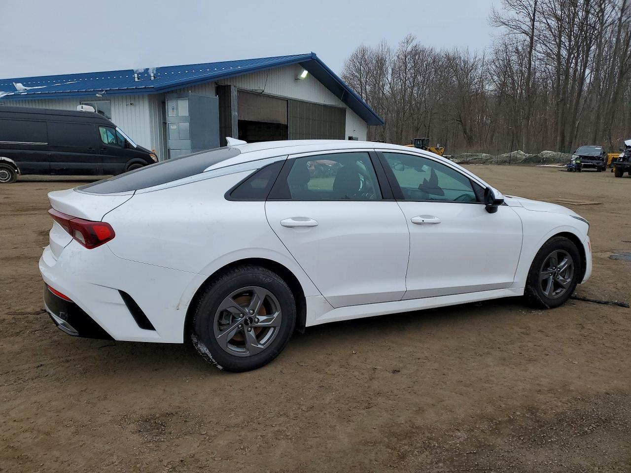 2023 KIA K5
