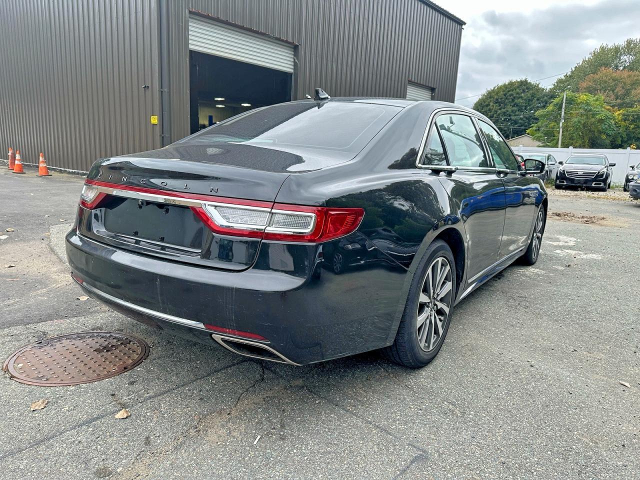 2018 LINCOLN Continental