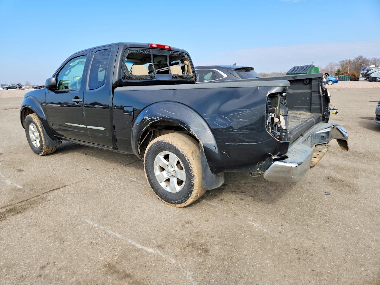 2012 NISSAN Frontier