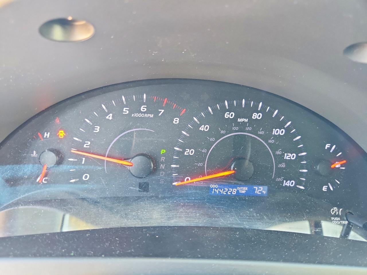 2011 TOYOTA CAMRY