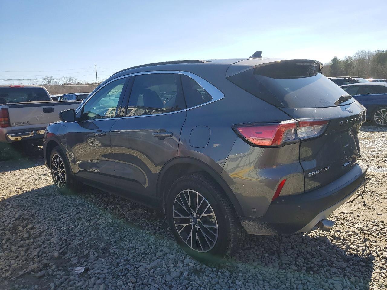 2022 FORD ESCAPE
