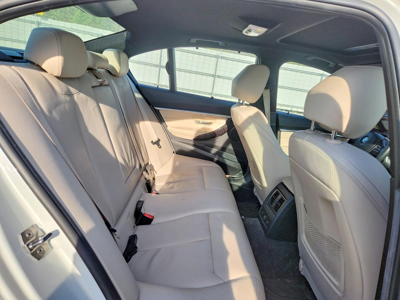 2016 BMW 3 SERIES