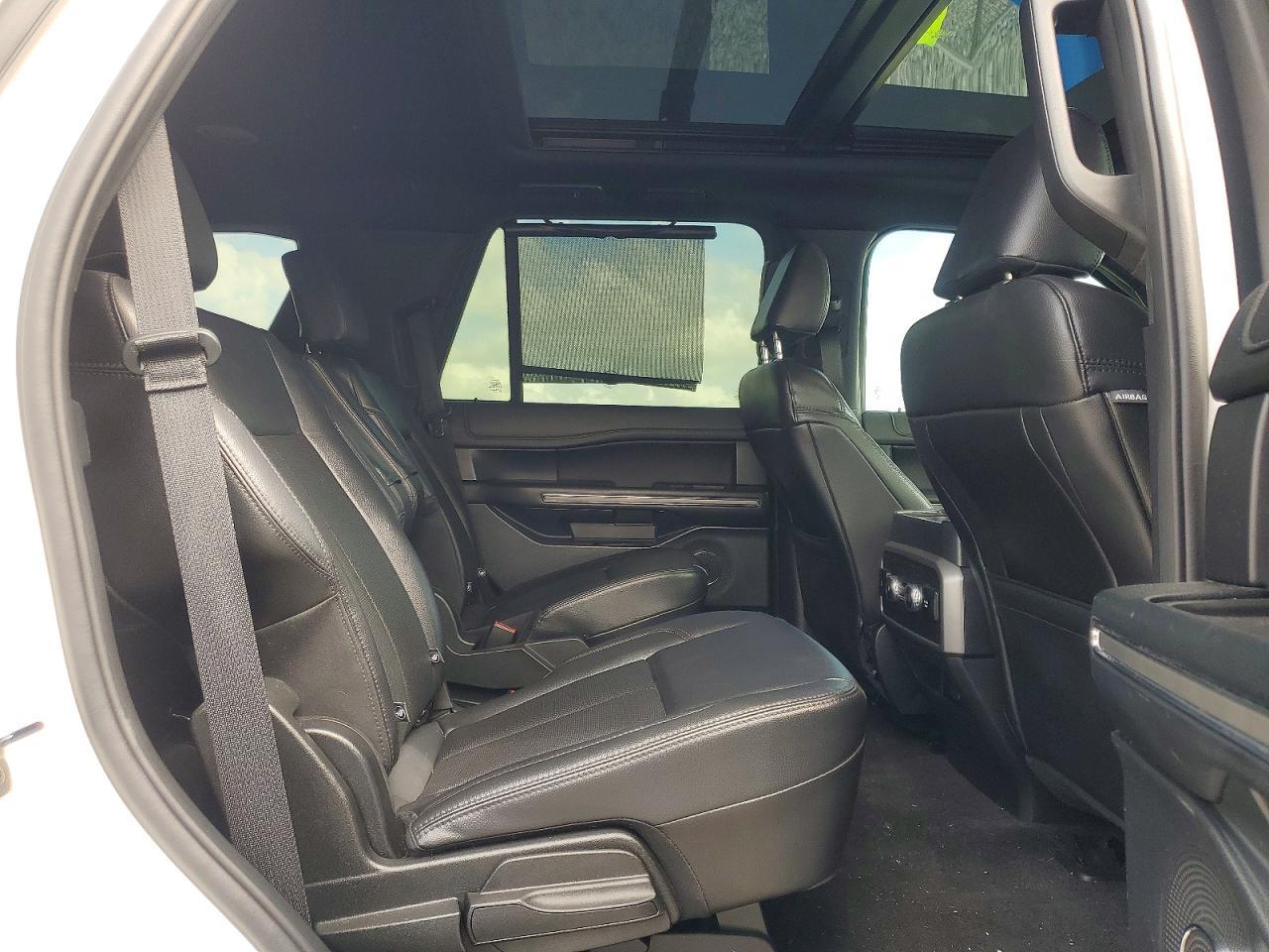2021 FORD Expedition