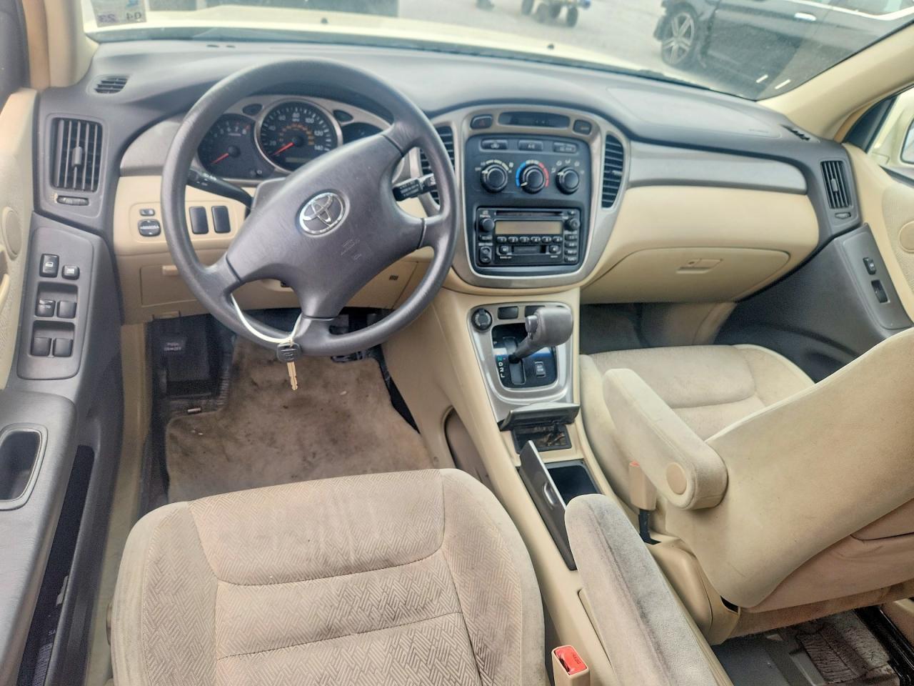 2003 TOYOTA HIGHLANDER
