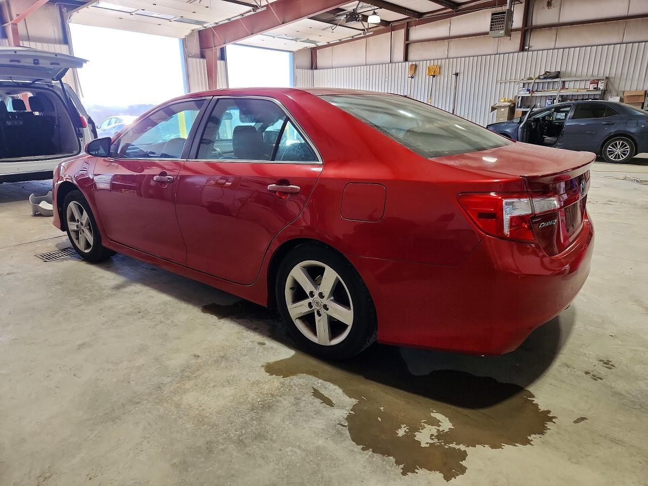 2013 TOYOTA CAMRY