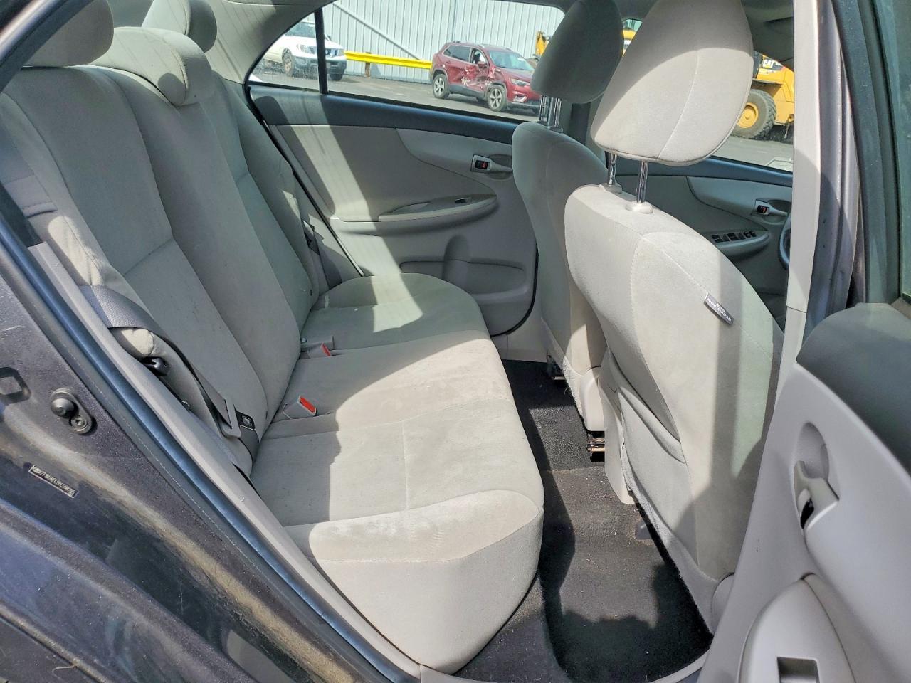 2011 TOYOTA COROLLA