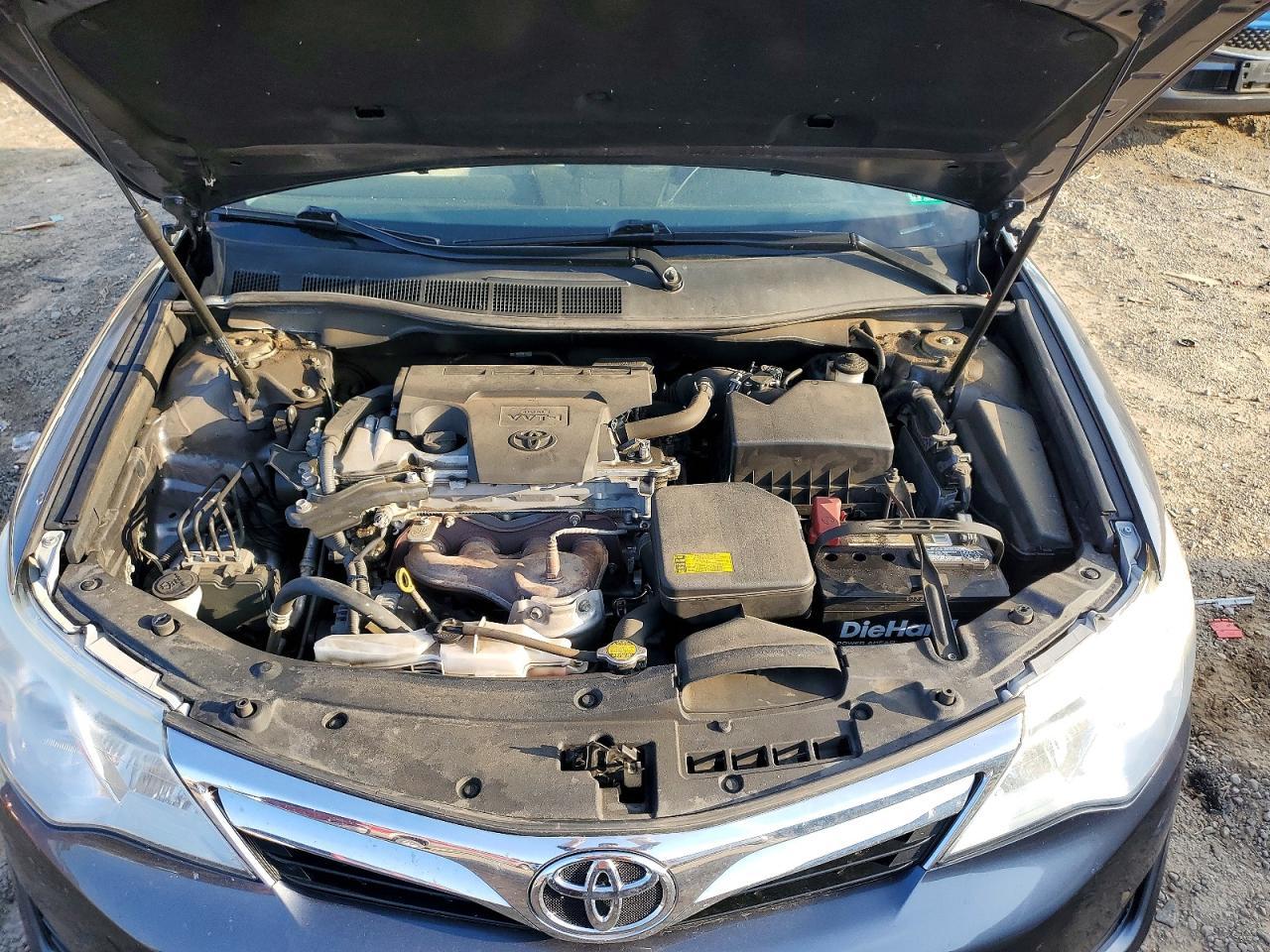 2014 TOYOTA CAMRY