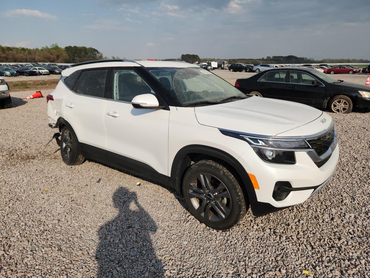 2023 KIA SELTOS