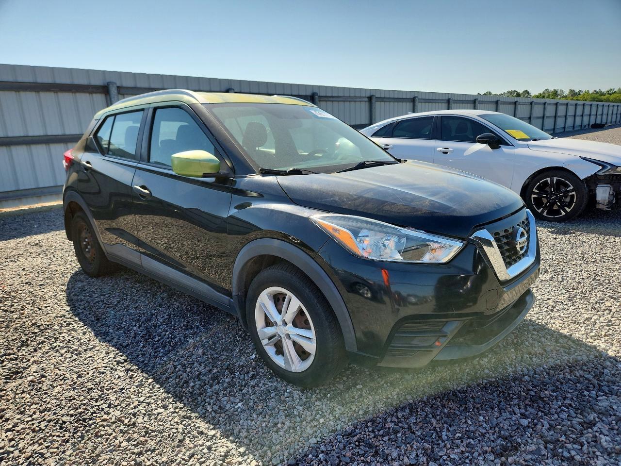 2018 NISSAN KICKS