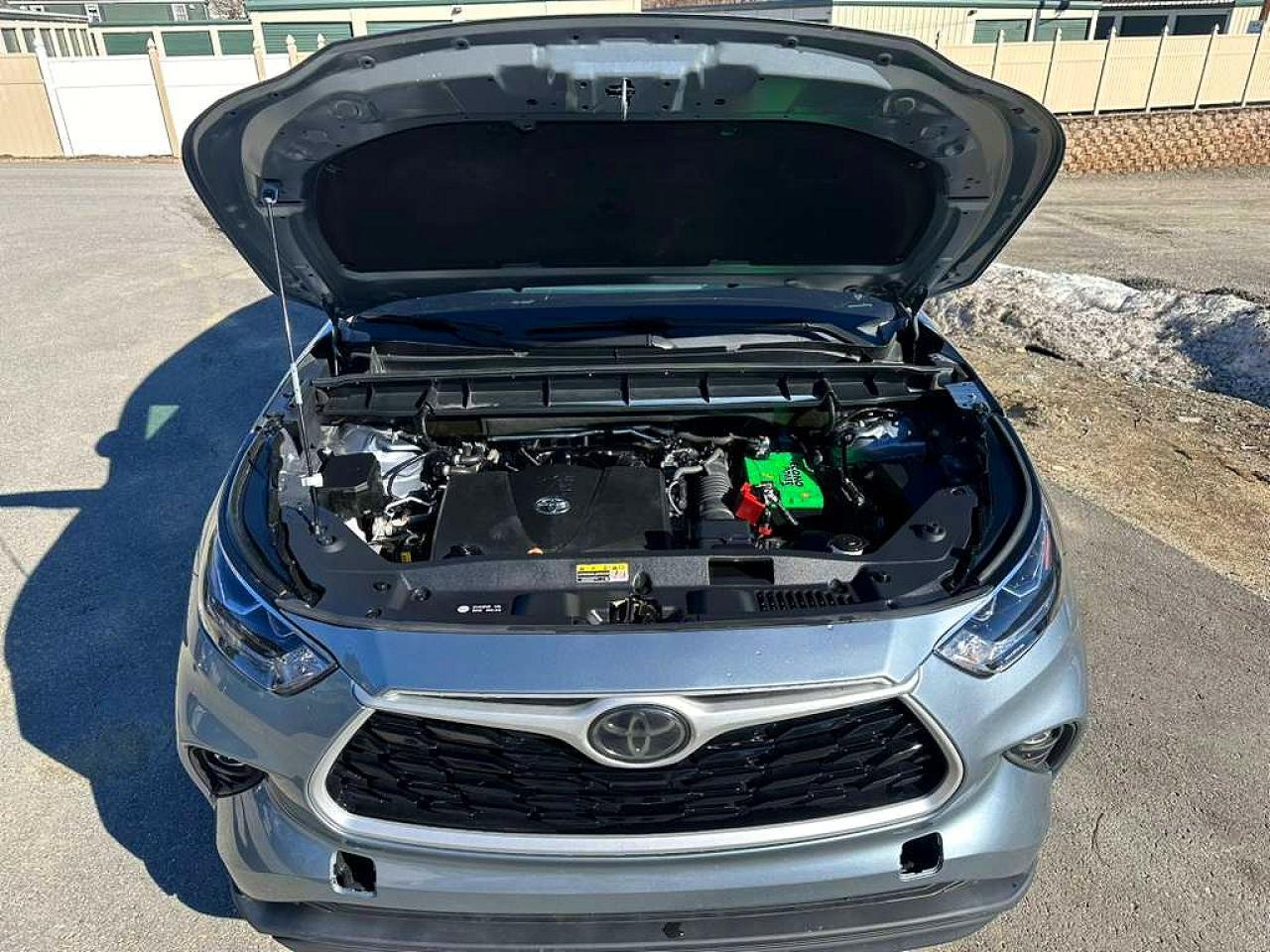 2021 TOYOTA HIGHLANDER