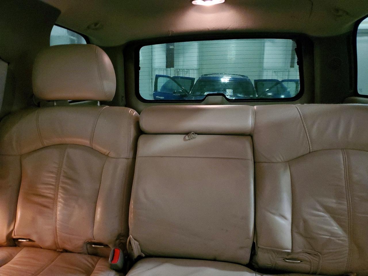2002 CHEVROLET Tahoe