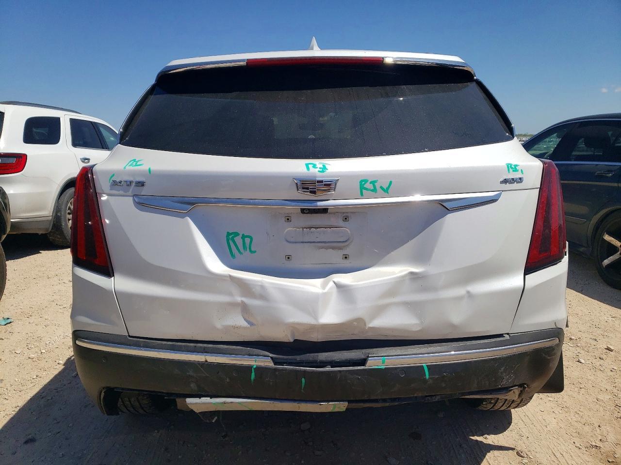 2021 CADILLAC XT5
