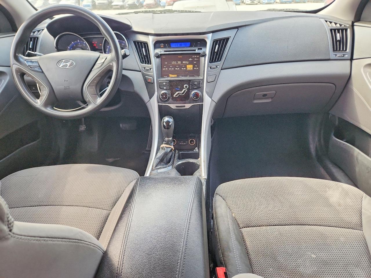 2013 HYUNDAI SONATA