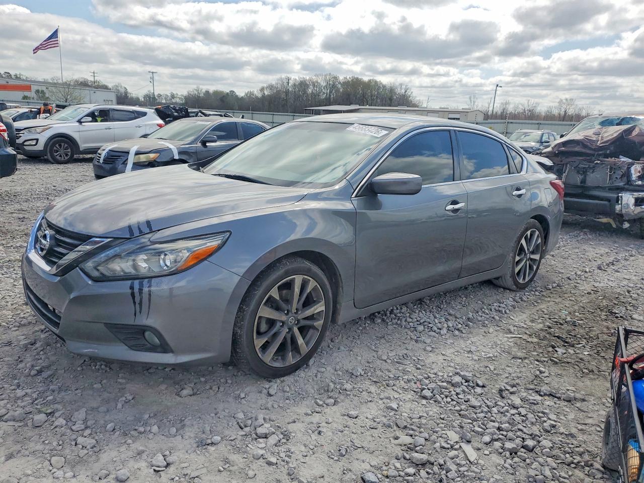 2017 NISSAN ALTIMA