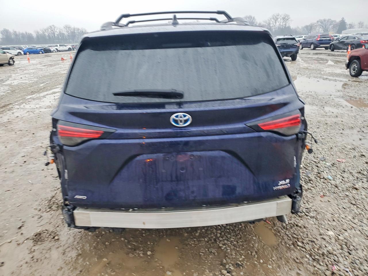 2022 TOYOTA SIENNA