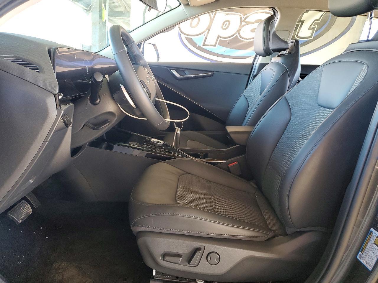 2024 KIA Niro
