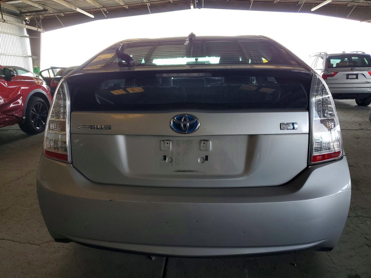 2010 TOYOTA PRIUS