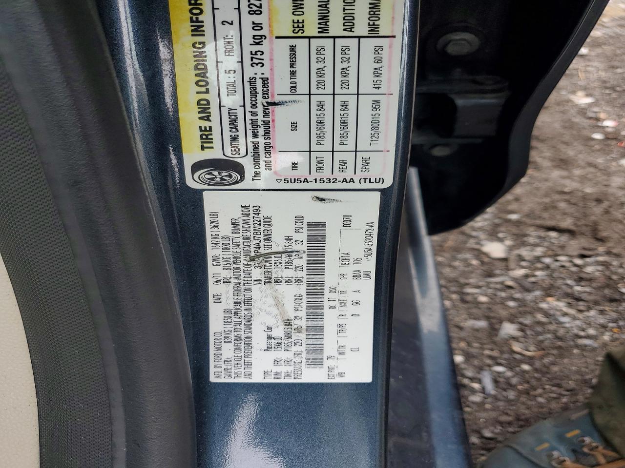 2011 FORD Fiesta