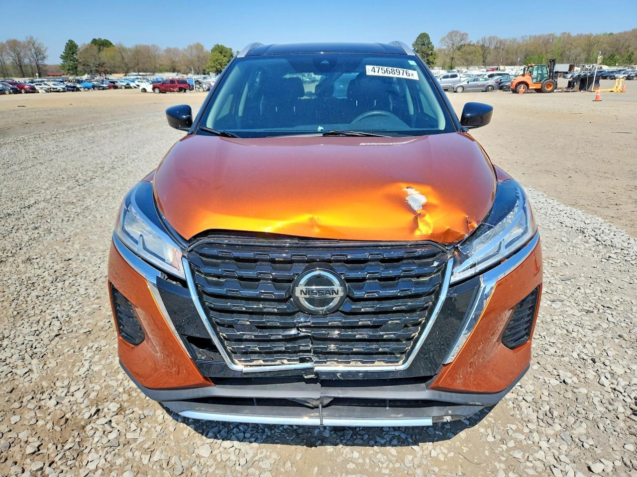 2021 NISSAN KICKS