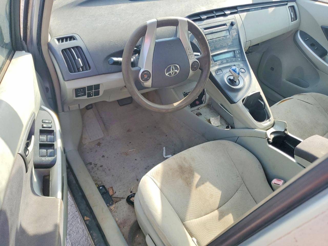 2010 TOYOTA PRIUS