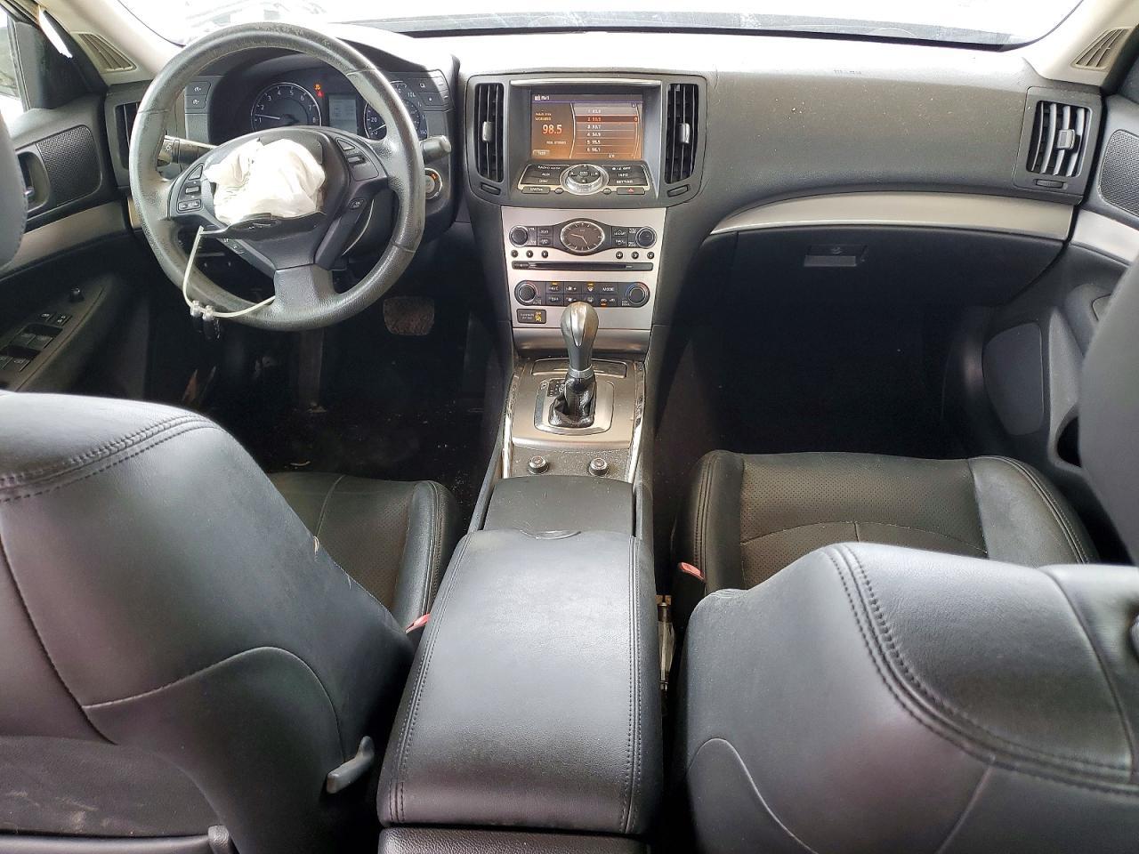 2011 INFINITI G25