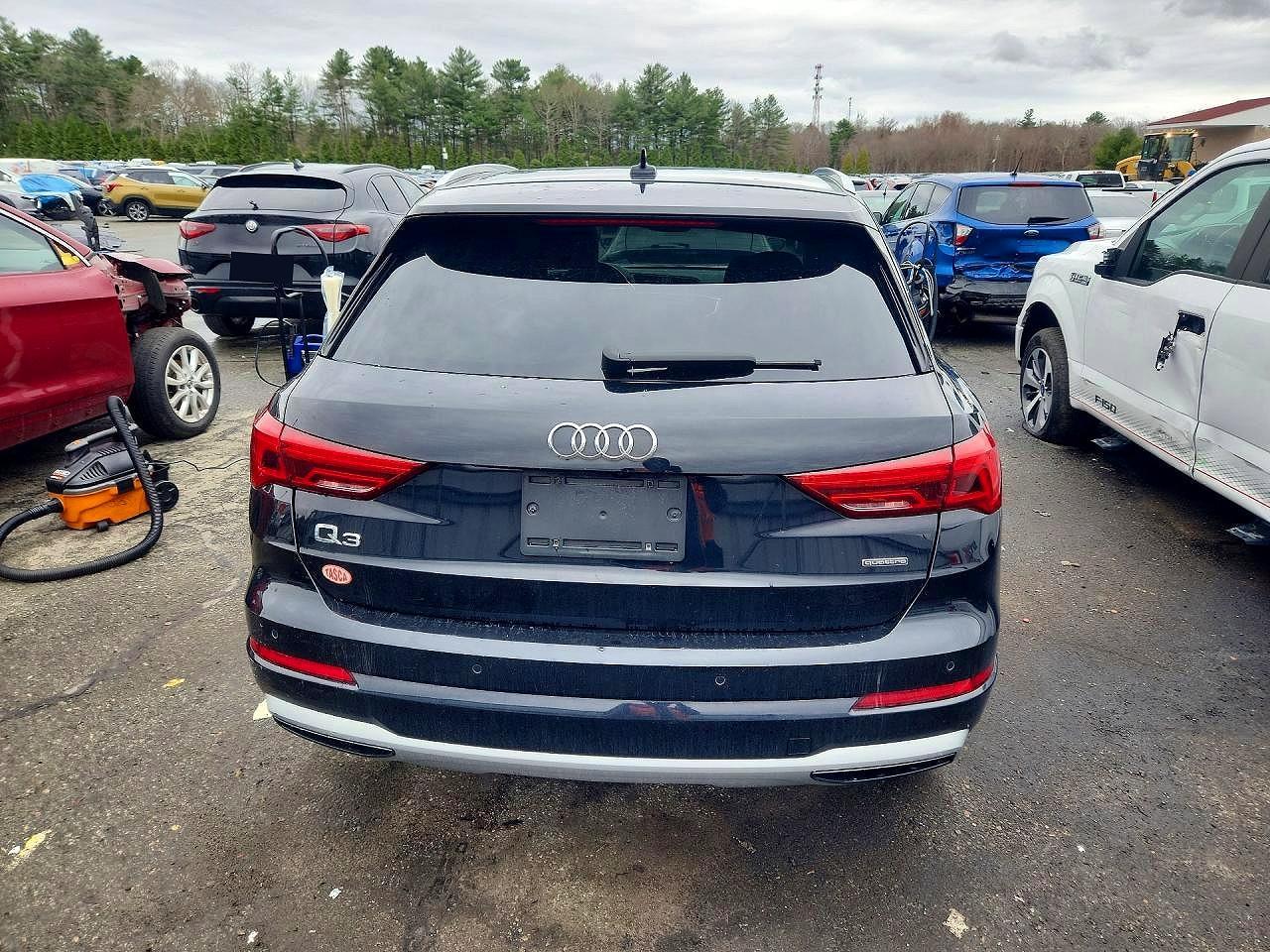 2020 AUDI Q3