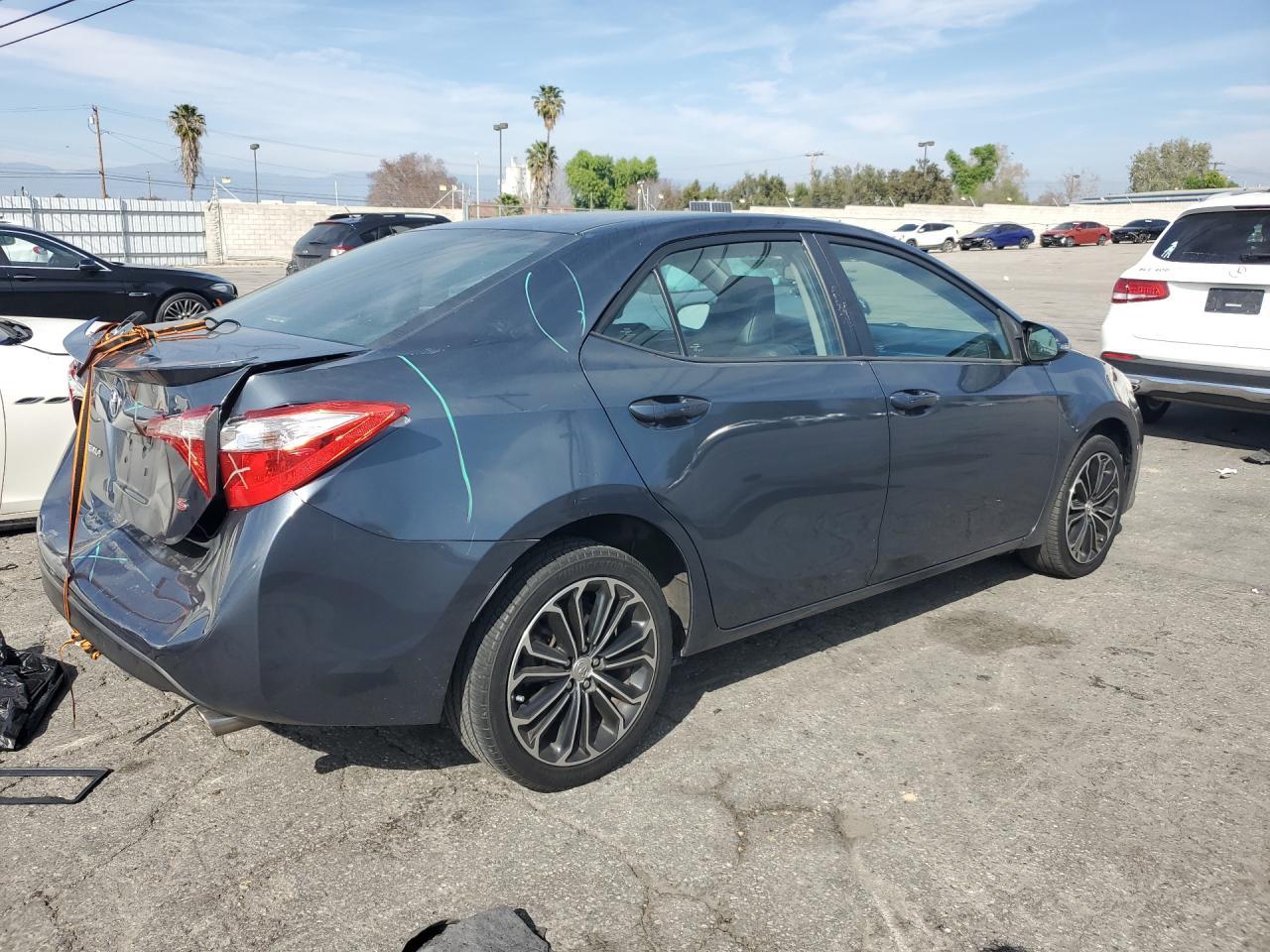 2016 TOYOTA COROLLA