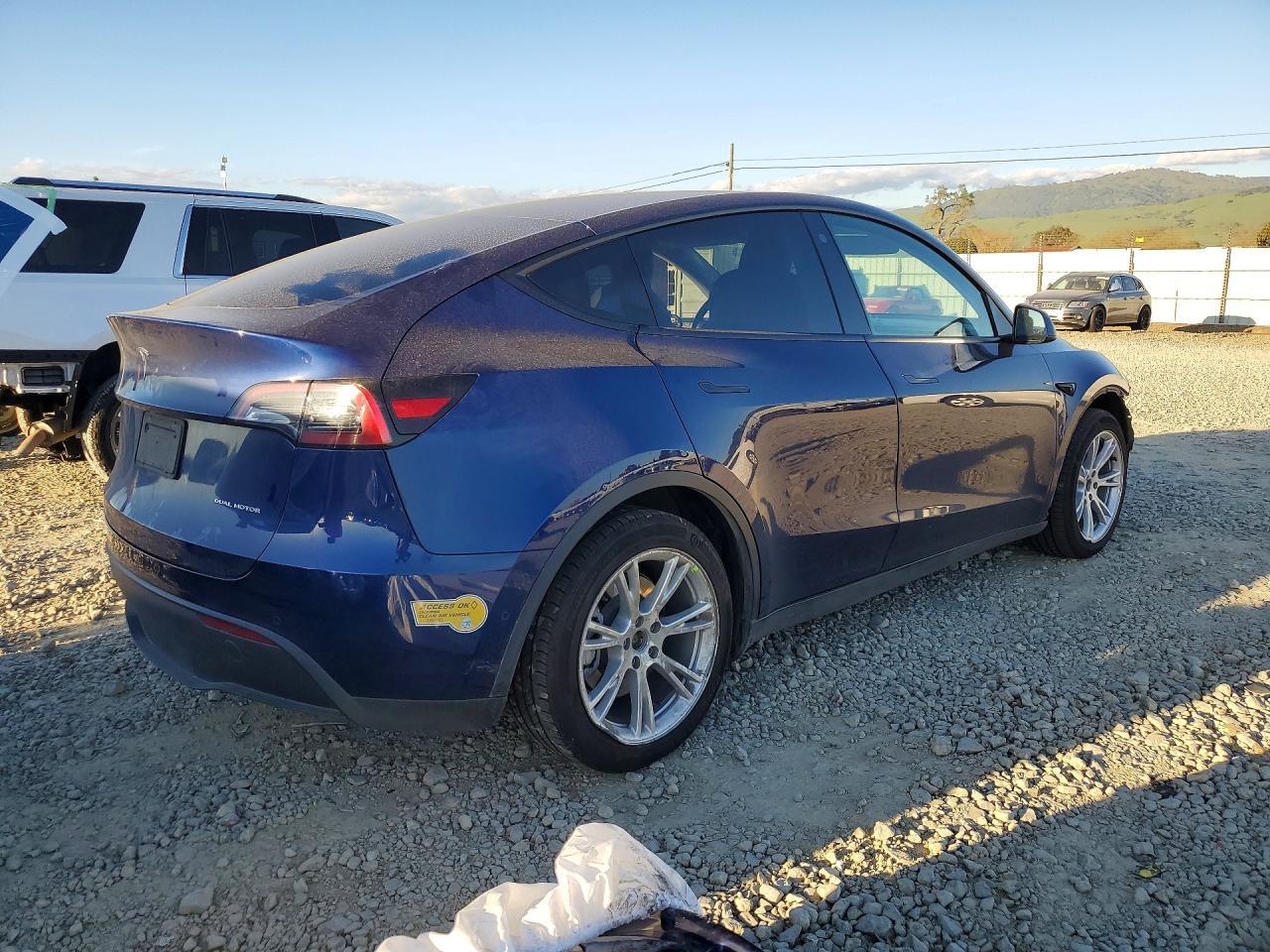 2022 TESLA MODEL Y