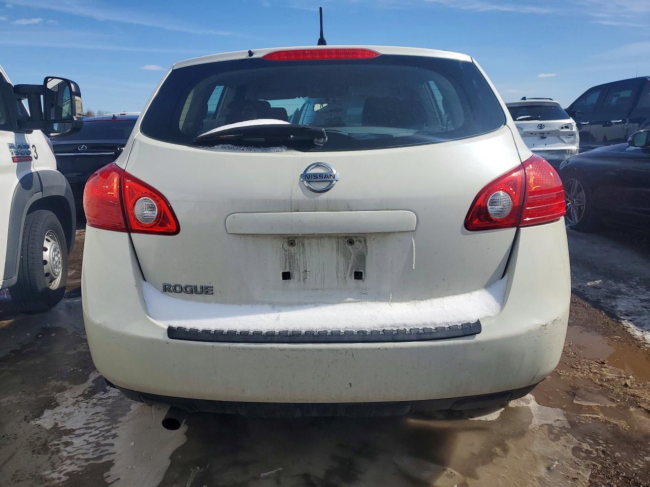 2010 NISSAN ROGUE