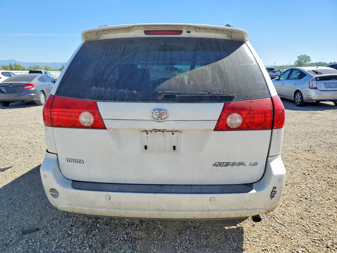2007 TOYOTA SIENNA