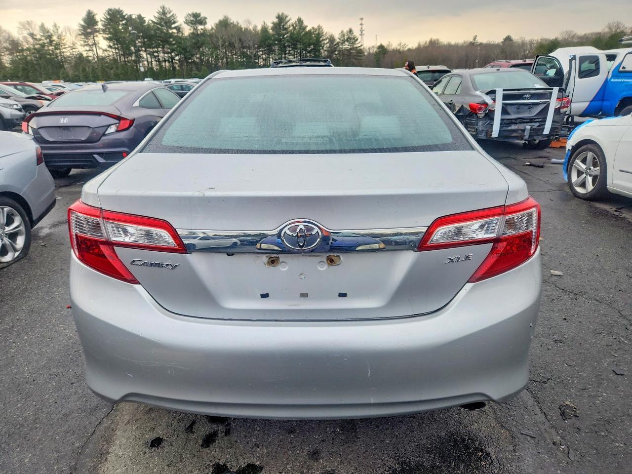2012 TOYOTA CAMRY