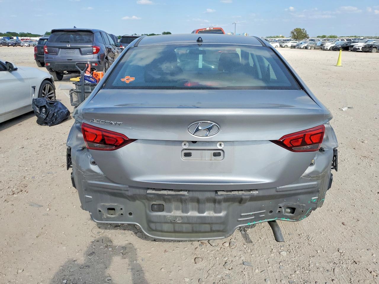 2022 HYUNDAI ACCENT