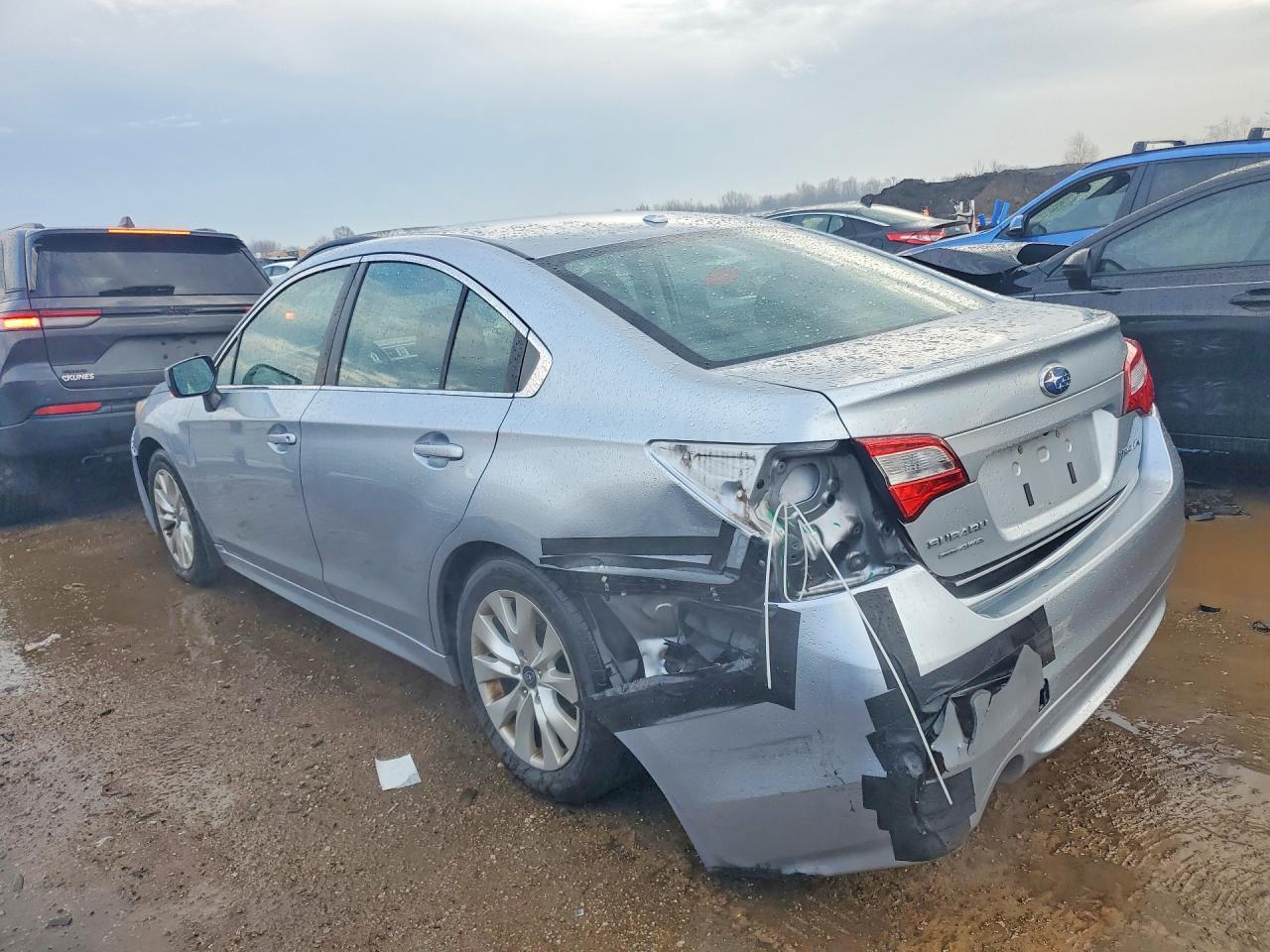 2015 SUBARU Legacy