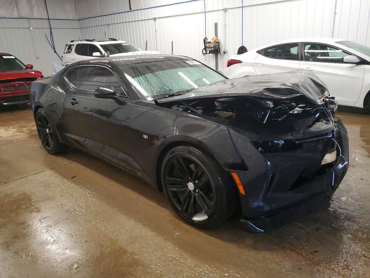 2017 CHEVROLET Camaro