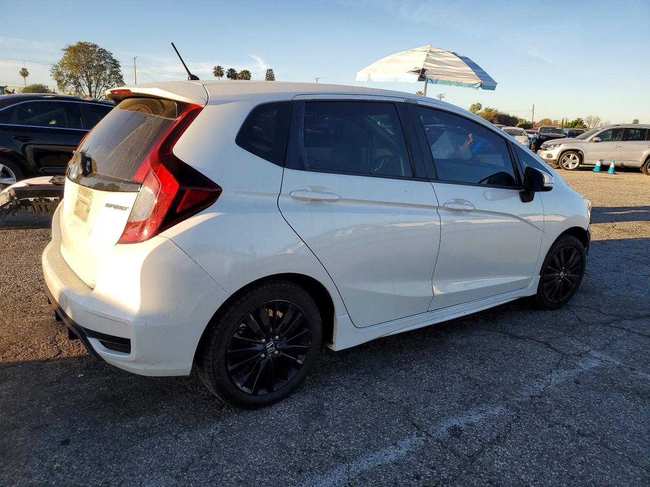 2018 HONDA FIT