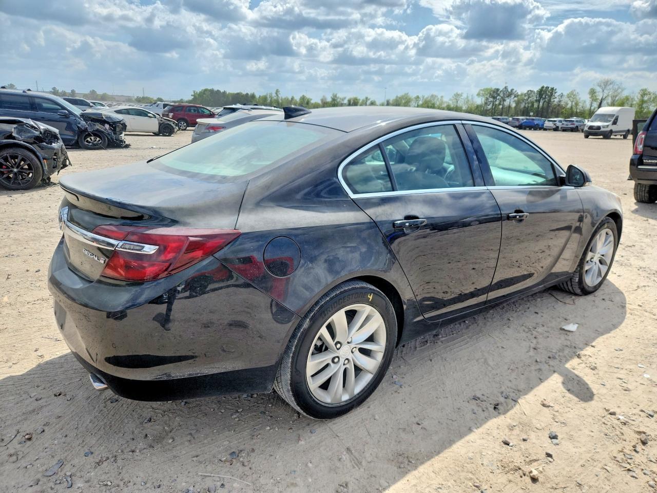 2016 BUICK Regal