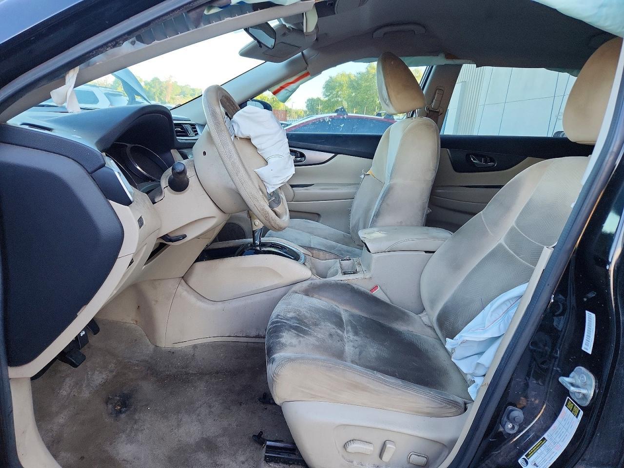 2015 NISSAN ROGUE